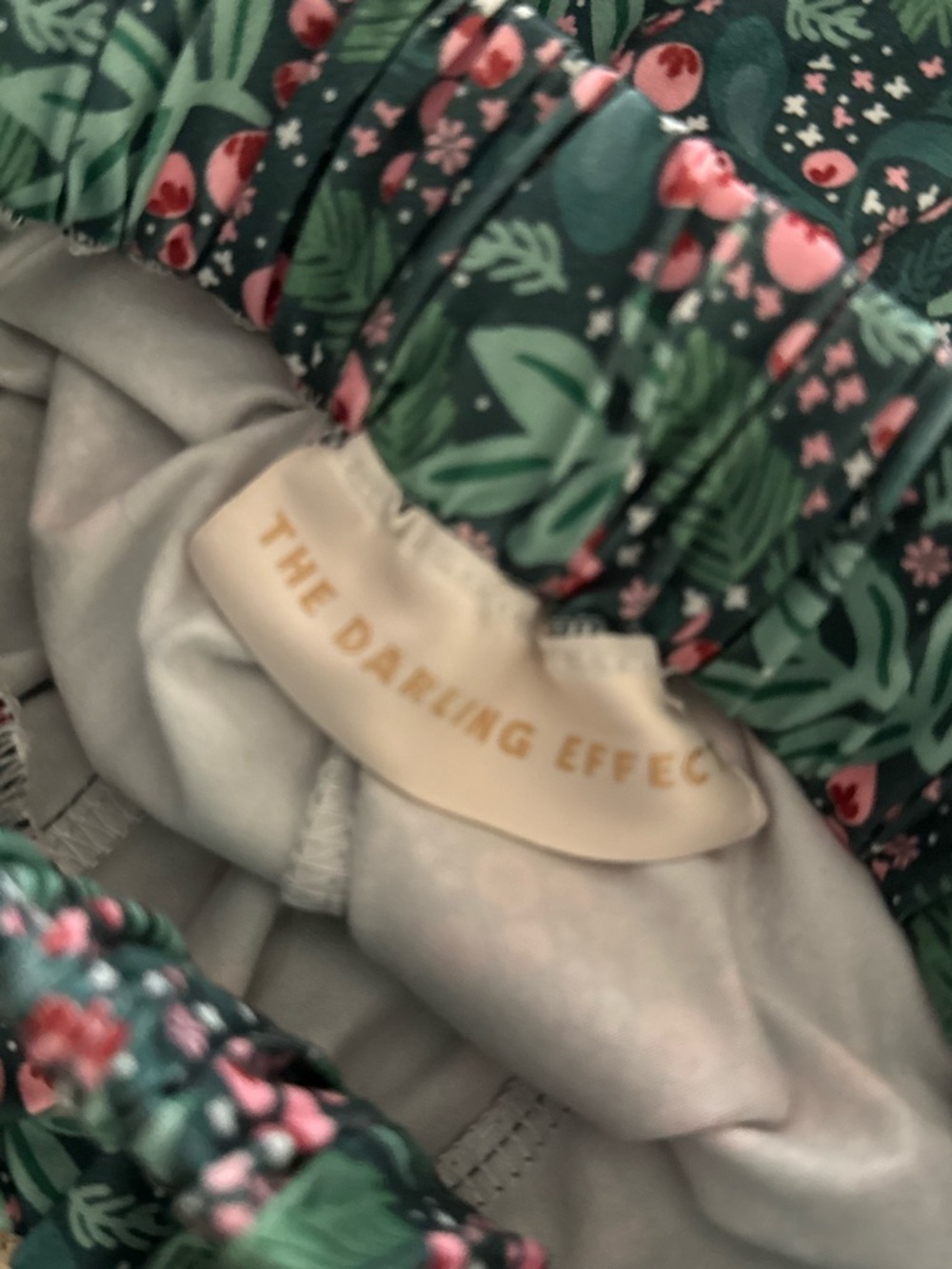 The Darling Effect Sweet Dreams Pajama Pant in Jolly Sprig Size S - Picture 5 of 5